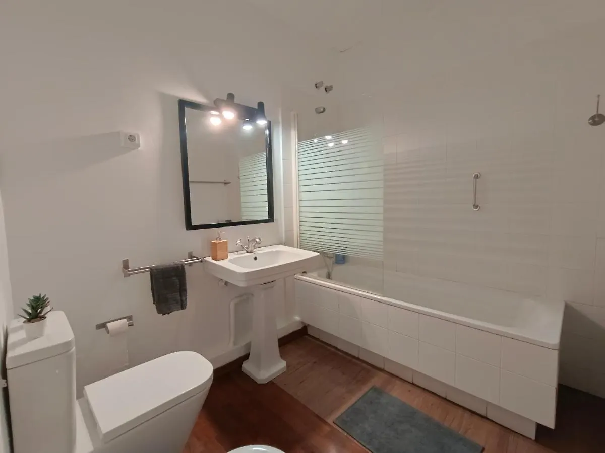 Rooms In Heart Of Gothic Barcelona Spain